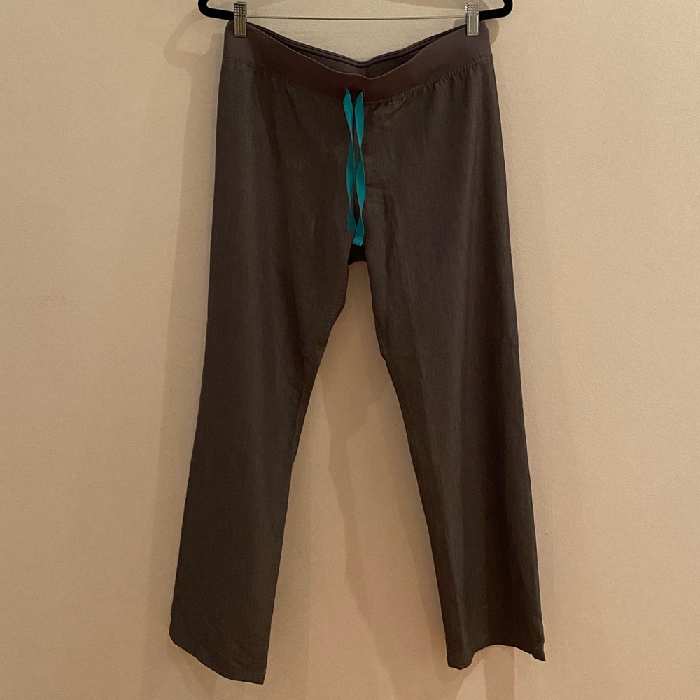 Women’s Livingston Figs Scrub Pants Charcoal